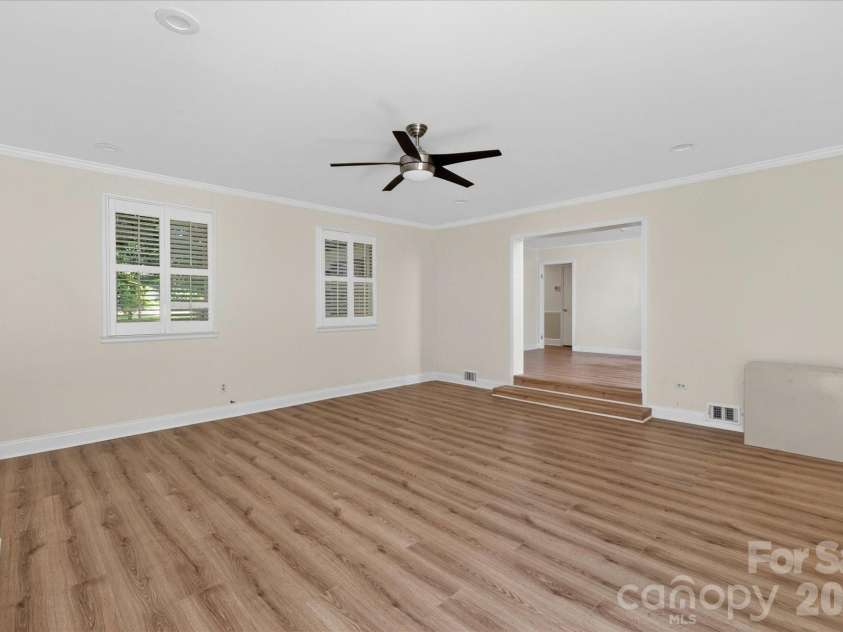 2645 Walker Road, Matthews, NC 28105.  MLS# CAR4382733, YatesRealty ID 29208. 