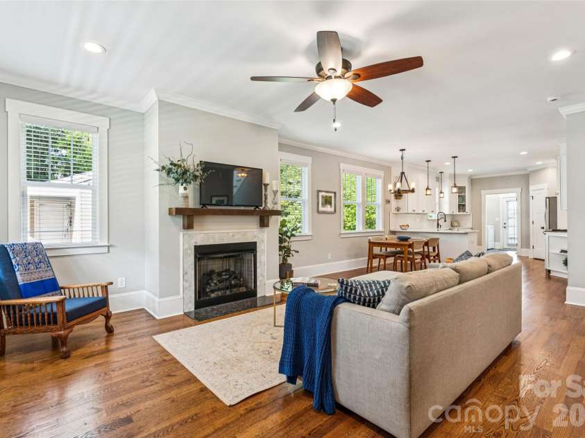 111 Turner Avenue, Charlotte, NC 28216.  MLS# CAR4367632, YatesRealty ID 29211. 