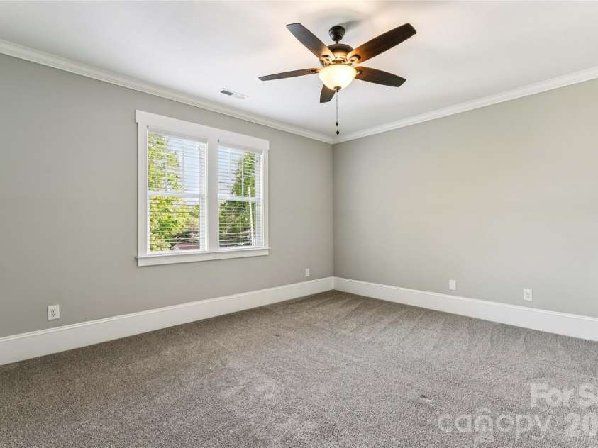 111 Turner Avenue, Charlotte, NC 28216.  MLS# CAR4367632, YatesRealty ID 29211. 