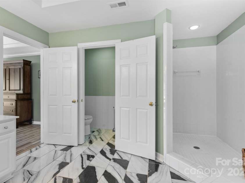 12508 Stirling Trace Court, Charlotte, NC 28277.  MLS# CAR4284124, YatesRealty ID 29211. 