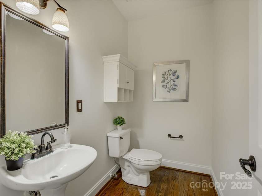 8508 Sandowne Lane, Huntersville, NC 28078.  MLS# CAR4270595, YatesRealty ID 29212. 