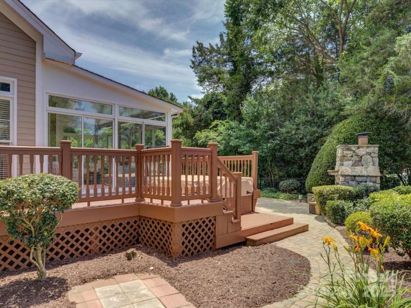 8508 Sandowne Lane, Huntersville, NC 28078.  MLS# CAR4270595, YatesRealty ID 29212. 