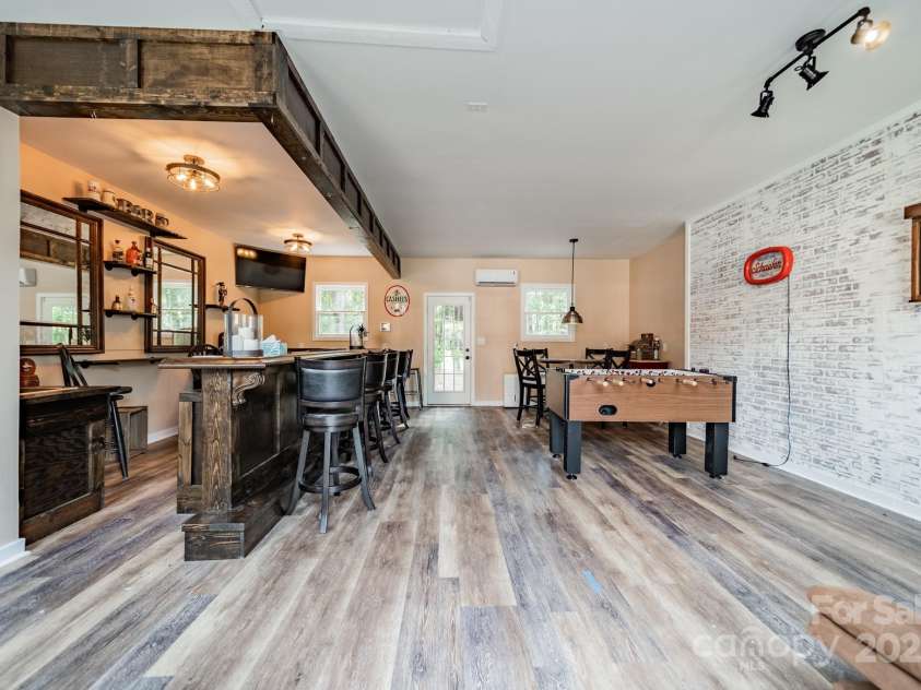 446 Farm Branch Drive, Fort Mill, SC 29715.  MLS# CAR4276581, YatesRealty ID 29213. 