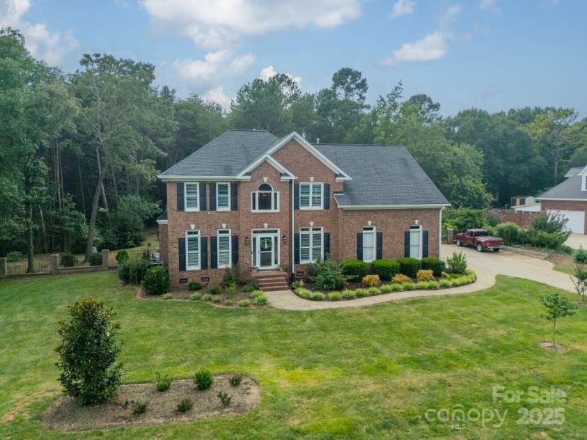 446 Farm Branch Drive, Fort Mill, SC 29715.  MLS# CAR4276581, YatesRealty ID 29213. 