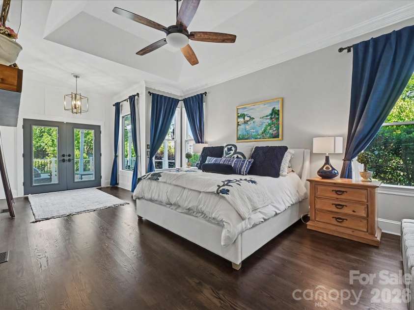 17626 Spinnakers Reach Drive, Cornelius, NC 28031.  MLS# CAR4384271, YatesRealty ID 29216. 