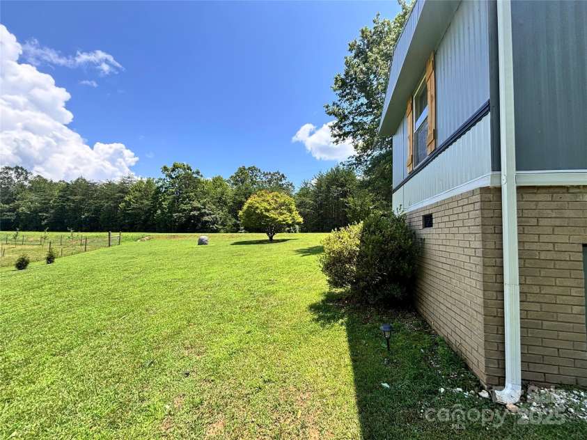 1890 Bud Tilley Road, Pinnacle, NC 27043.  MLS# CAR4276210, YatesRealty ID 29217. 