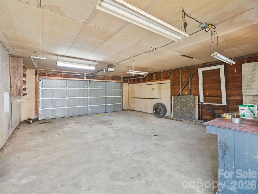 370 Bear Creek Church Road, Bakersville, NC 28705.  MLS# CAR4391830, YatesRealty ID 29218. 