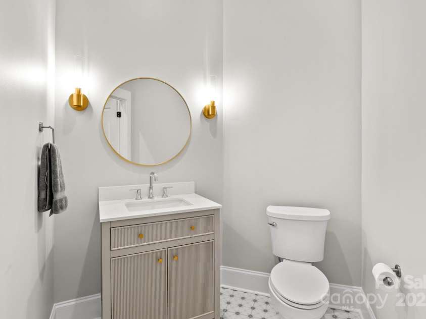 4465 Brancer Lane, Lincolnton, NC 28092.  MLS# CAR4285250, YatesRealty ID 29218. 