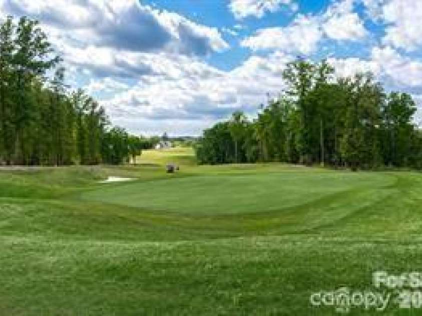 8036 Crater Lake Drive, Fort Mill, SC 29707.  MLS# CAR4390764, YatesRealty ID 29219. Golf Course