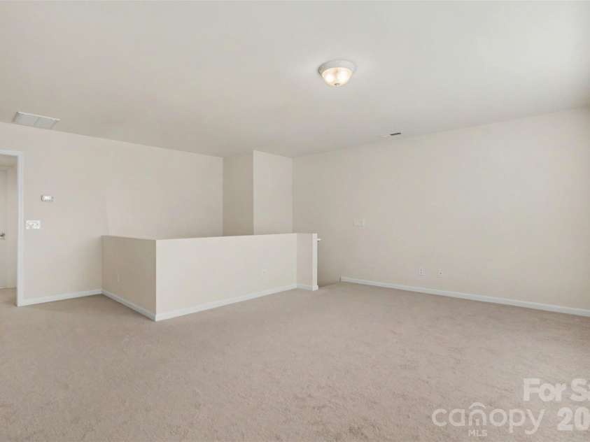 8036 Crater Lake Drive, Fort Mill, SC 29707.  MLS# CAR4390764, YatesRealty ID 29219. Loft/Bedroom