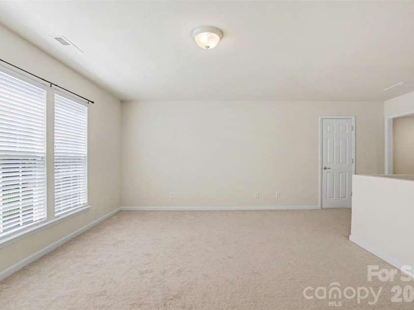 8036 Crater Lake Drive, Fort Mill, SC 29707.  MLS# CAR4390764, YatesRealty ID 29219. Loft/Bedroom