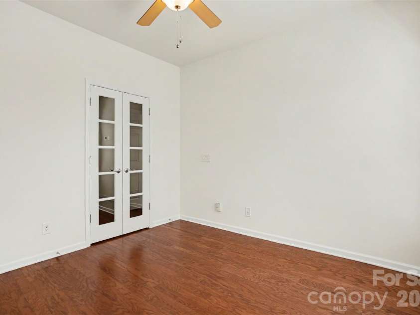 8036 Crater Lake Drive, Fort Mill, SC 29707.  MLS# CAR4390764, YatesRealty ID 29219. Office