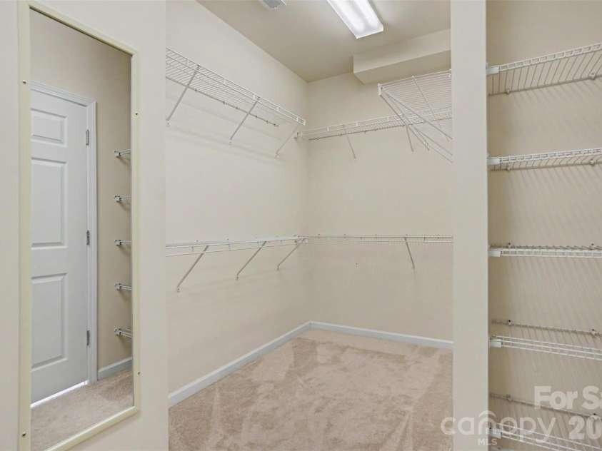 8036 Crater Lake Drive, Fort Mill, SC 29707.  MLS# CAR4390764, YatesRealty ID 29219. Walk-in Closet