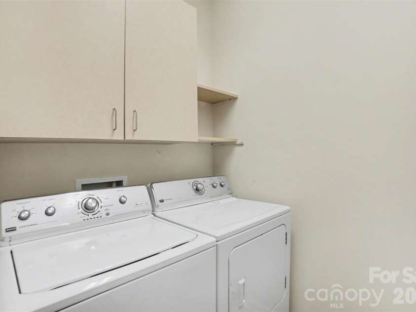 8036 Crater Lake Drive, Fort Mill, SC 29707.  MLS# CAR4390764, YatesRealty ID 29219. Washer/Dryer