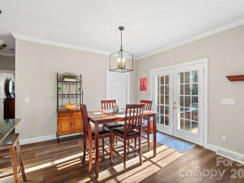 123 Wildiris Drive, Mooresville, NC 28117.  MLS# CAR4334938, YatesRealty ID 2922. 