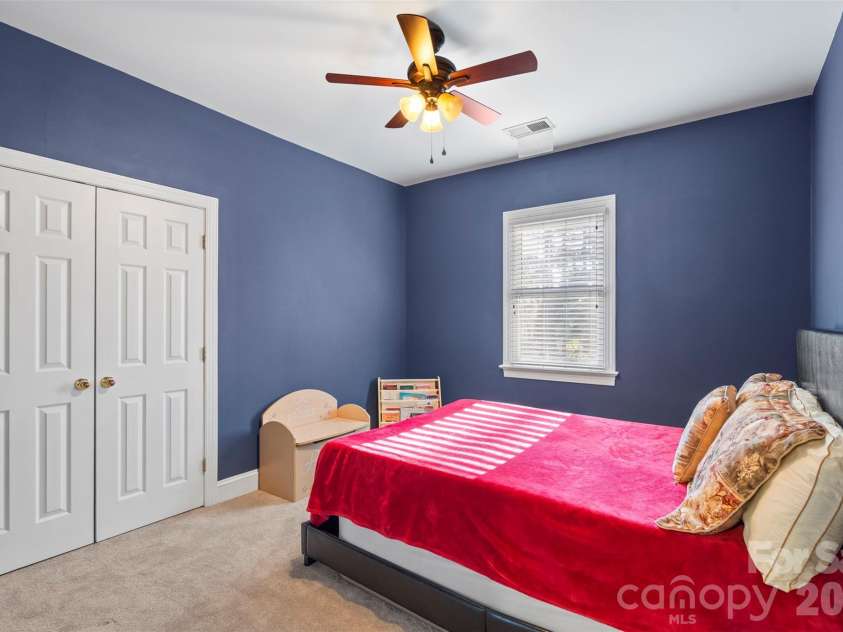 123 Wildiris Drive, Mooresville, NC 28117.  MLS# CAR4334938, YatesRealty ID 2922. 