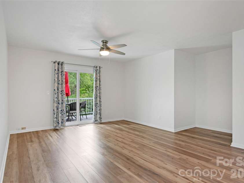 114 Falling Waters Road, Hendersonville, NC 28792.  MLS# CAR4426229, YatesRealty ID 29220. 