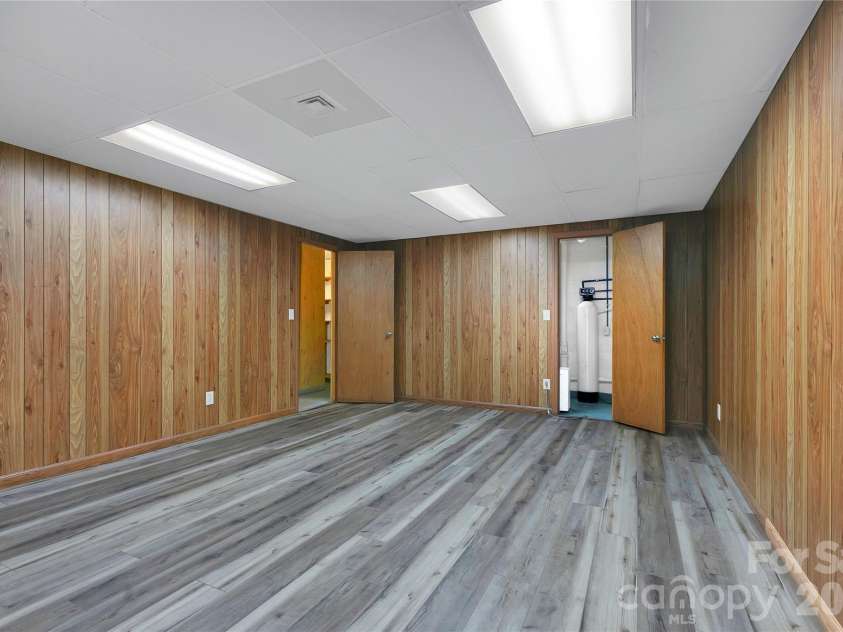 114 Falling Waters Road, Hendersonville, NC 28792.  MLS# CAR4426229, YatesRealty ID 29220. 