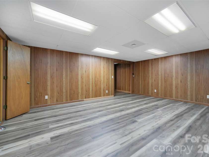114 Falling Waters Road, Hendersonville, NC 28792.  MLS# CAR4426229, YatesRealty ID 29220. 