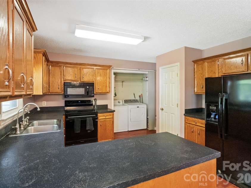 1009 Stevens Road, Monroe, NC 28110.  MLS# CAR4389380, YatesRealty ID 29221. 