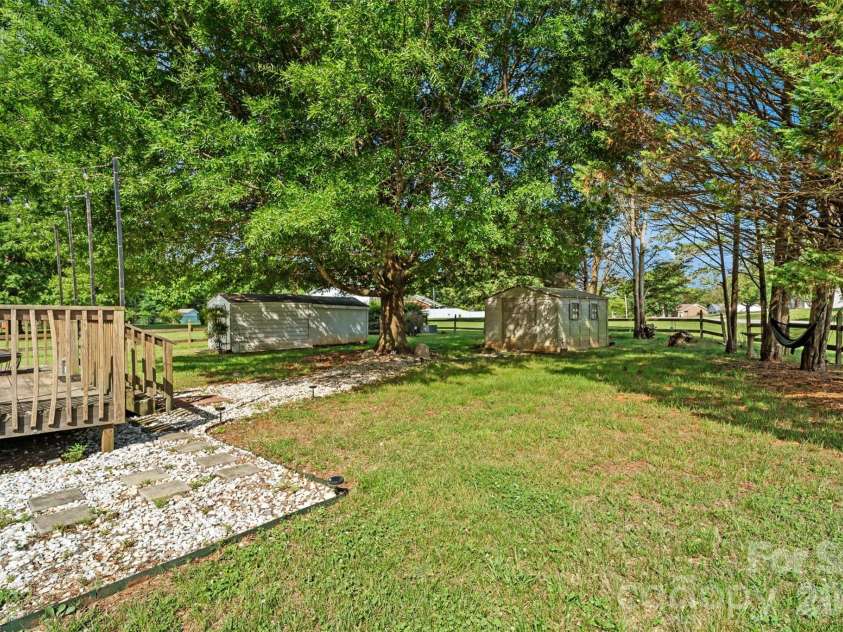 1009 Stevens Road, Monroe, NC 28110.  MLS# CAR4389380, YatesRealty ID 29221. 