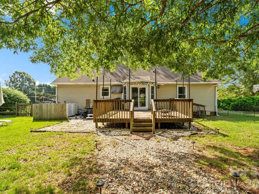 1009 Stevens Road, Monroe, NC 28110.  MLS# CAR4389380, YatesRealty ID 29221. 