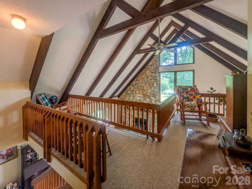 114 Dewberry Lane, Burnsville, NC 28705.  MLS# CAR4388919, YatesRealty ID 29224. 