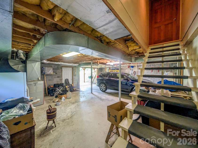 114 Dewberry Lane, Burnsville, NC 28705.  MLS# CAR4388919, YatesRealty ID 29224. 