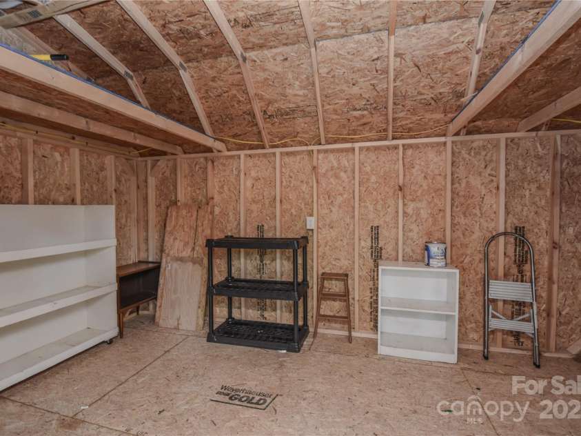 5418 Amado Street, Charlotte, NC 28215.  MLS# CAR4281433, YatesRealty ID 29226. 