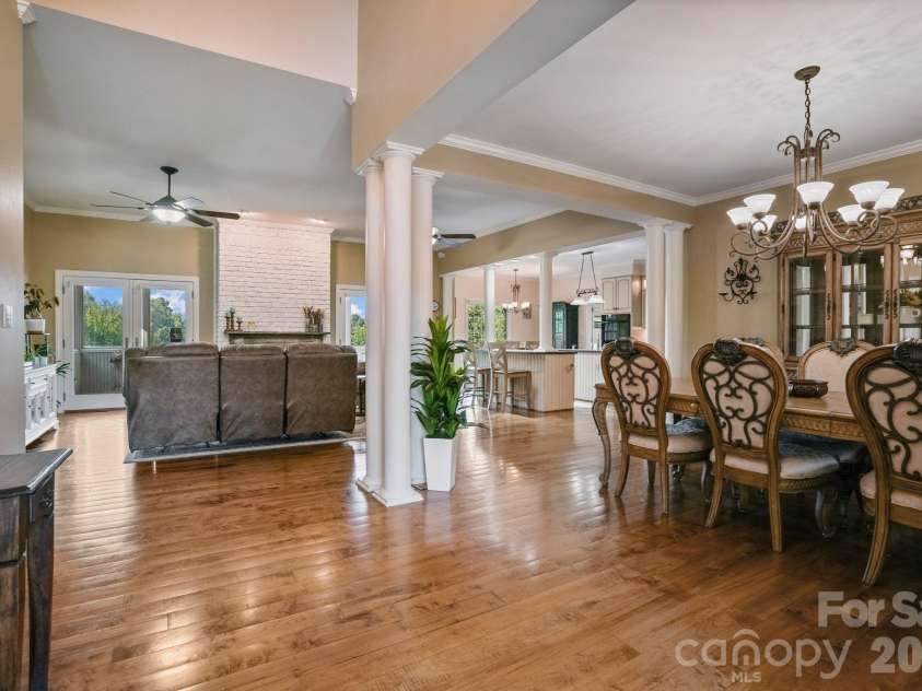 1715 Regan Road, Lexington, NC 27292.  MLS# CAR4391919, YatesRealty ID 29227. 