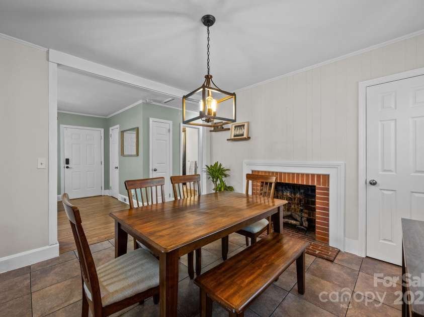 201 Lowry Street, Pineville, NC 28134.  MLS# CAR4284142, YatesRealty ID 29227. 