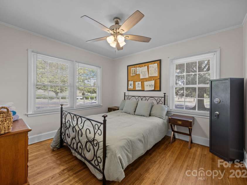 201 Lowry Street, Pineville, NC 28134.  MLS# CAR4284142, YatesRealty ID 29227. 