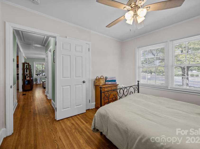 201 Lowry Street, Pineville, NC 28134.  MLS# CAR4284142, YatesRealty ID 29227. 