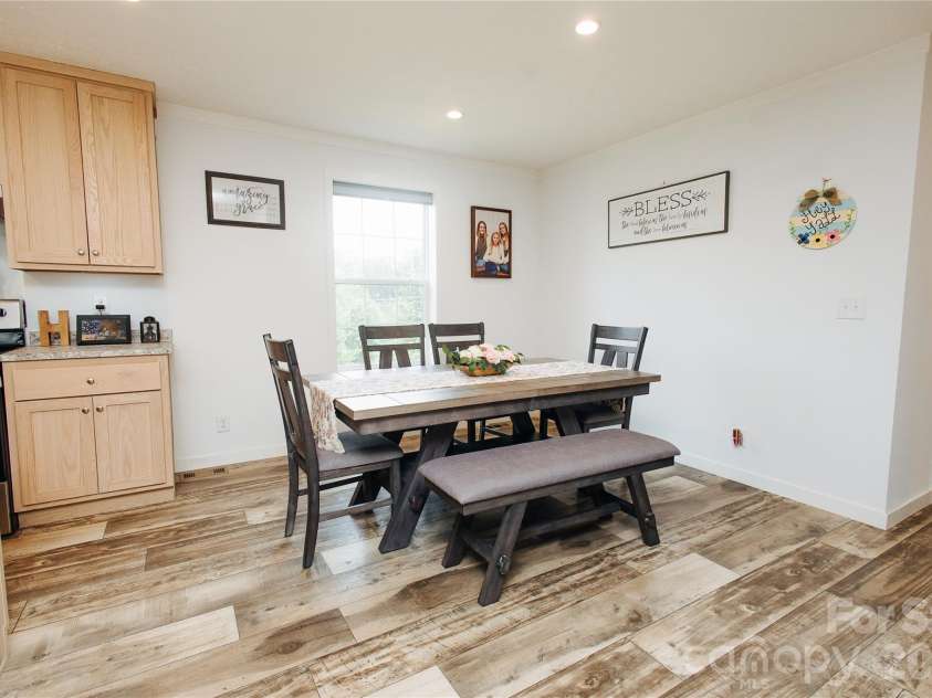 70 Cascades Drive, Nebo, NC 28761.  MLS# CAR4388947, YatesRealty ID 29229. 