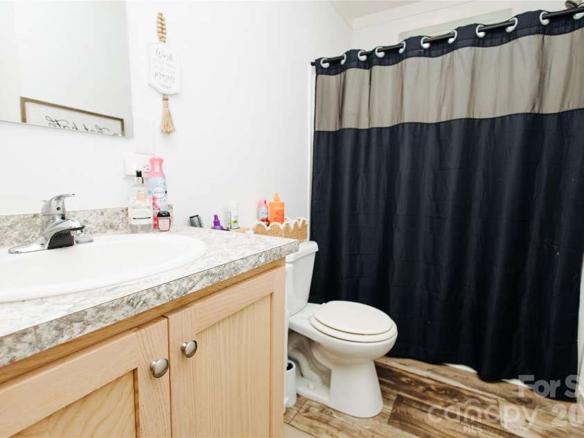 70 Cascades Drive, Nebo, NC 28761.  MLS# CAR4388947, YatesRealty ID 29229. 