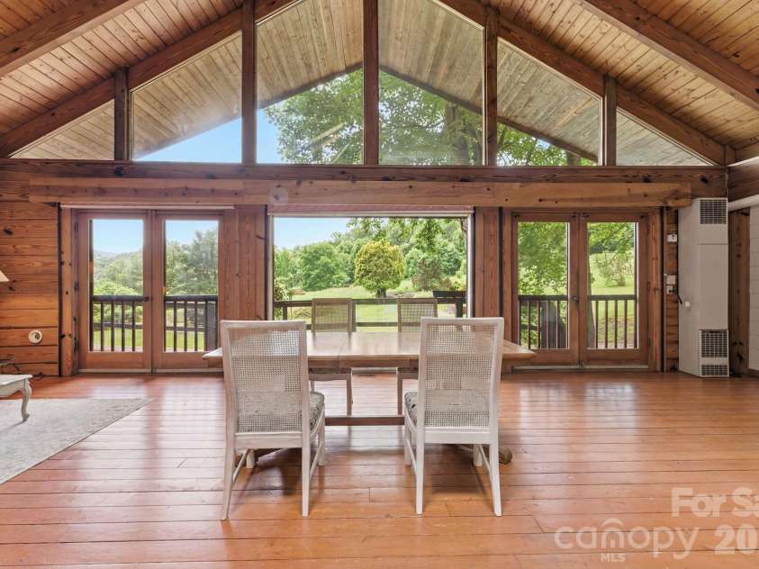 429 Biodome Drive, Waynesville, NC 28785.  MLS# CAR4386241, YatesRealty ID 2923. 