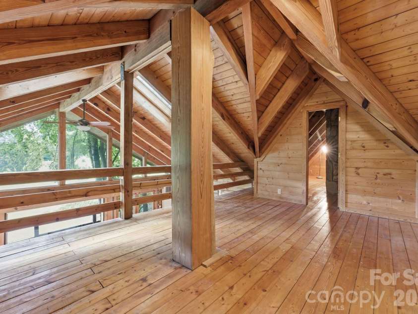429 Biodome Drive, Waynesville, NC 28785.  MLS# CAR4386241, YatesRealty ID 2923. 