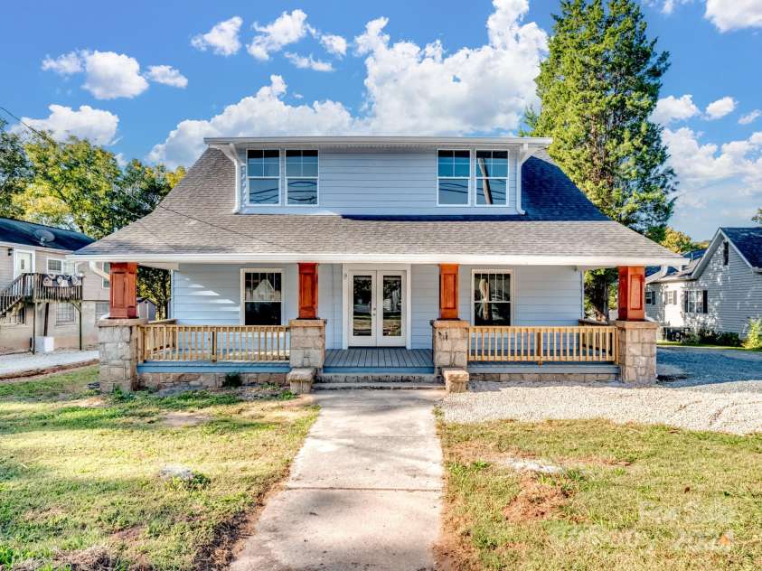 709 Bringle Ferry Road, Salisbury, NC 28144.  MLS# CAR4193029, YatesRealty ID 2923. 