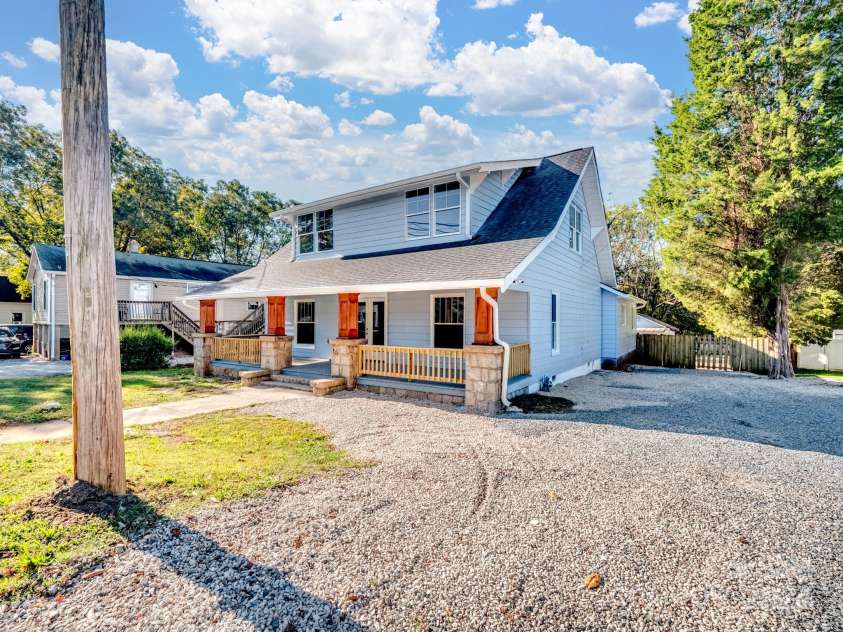 709 Bringle Ferry Road, Salisbury, NC 28144.  MLS# CAR4193029, YatesRealty ID 2923. 