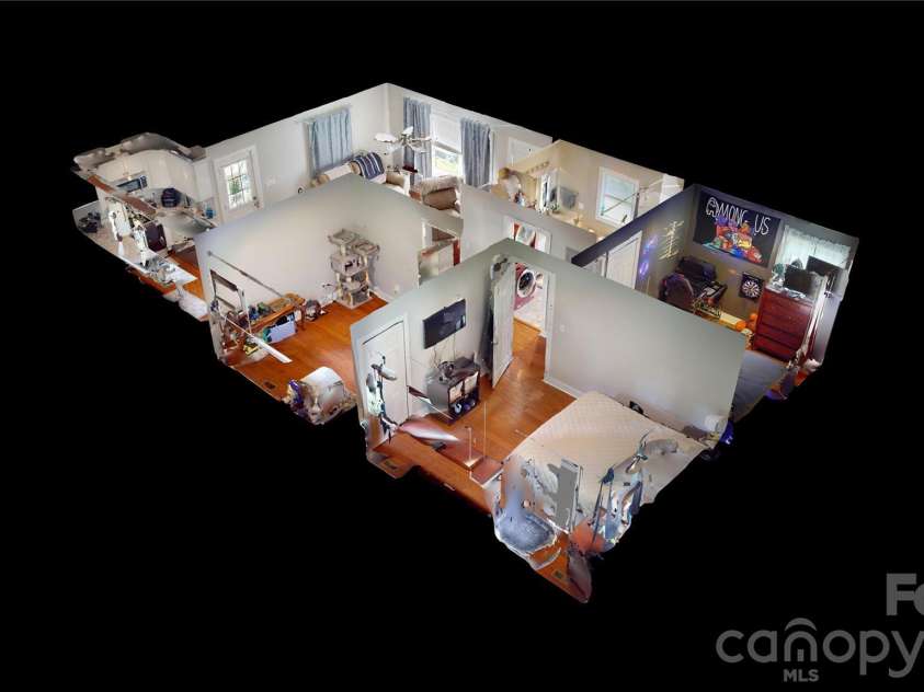 212 Maple Avenue, Marion, NC 28752.  MLS# CAR4390839, YatesRealty ID 29230. 