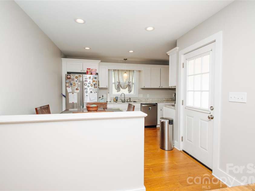 212 Maple Avenue, Marion, NC 28752.  MLS# CAR4390839, YatesRealty ID 29230. 