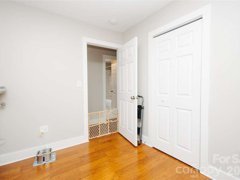 212 Maple Avenue, Marion, NC 28752.  MLS# CAR4390839, YatesRealty ID 29230. 