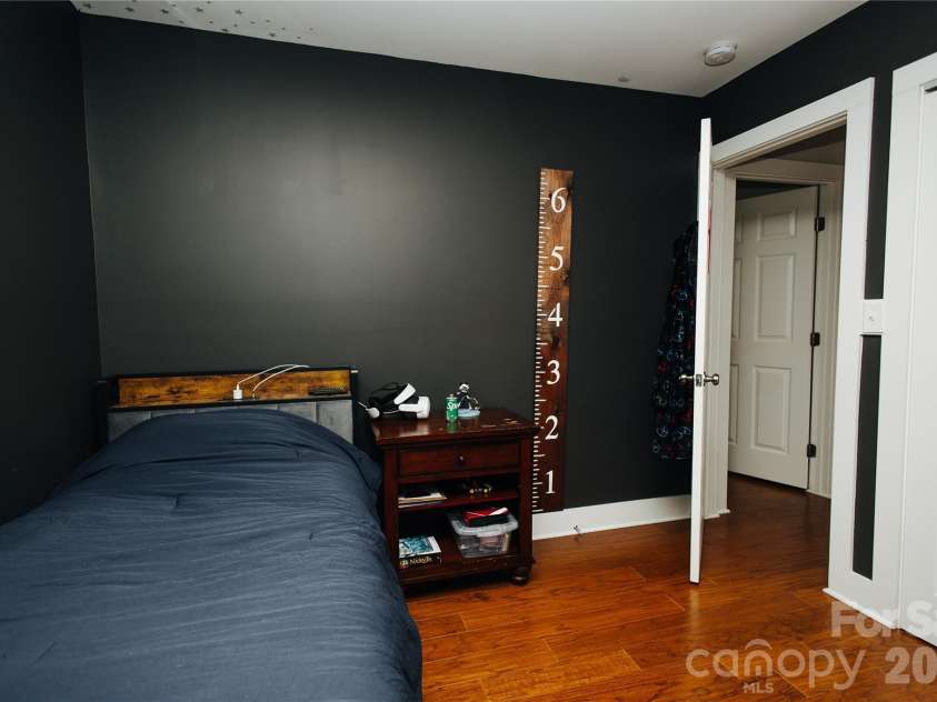 212 Maple Avenue, Marion, NC 28752.  MLS# CAR4390839, YatesRealty ID 29230. 