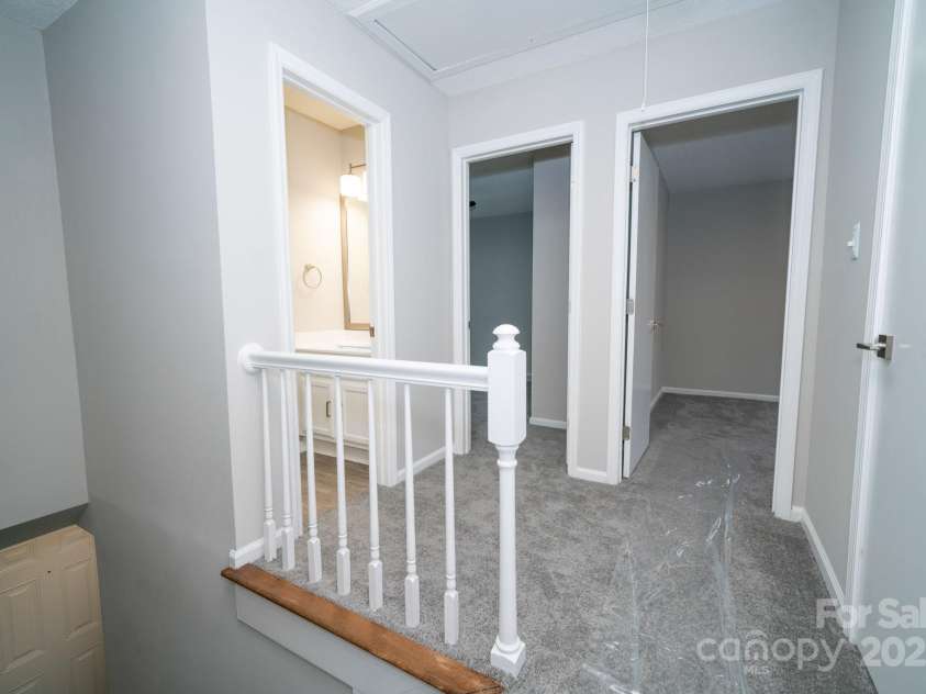 8125 Sheringham Way, Charlotte, NC 28227.  MLS# CAR4261059, YatesRealty ID 29230. 