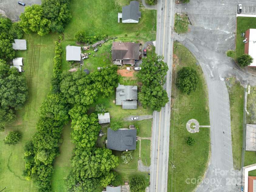 357 Main Street, Mount Pleasant, NC 28124.  MLS# CAR4271061, YatesRealty ID 29231. 