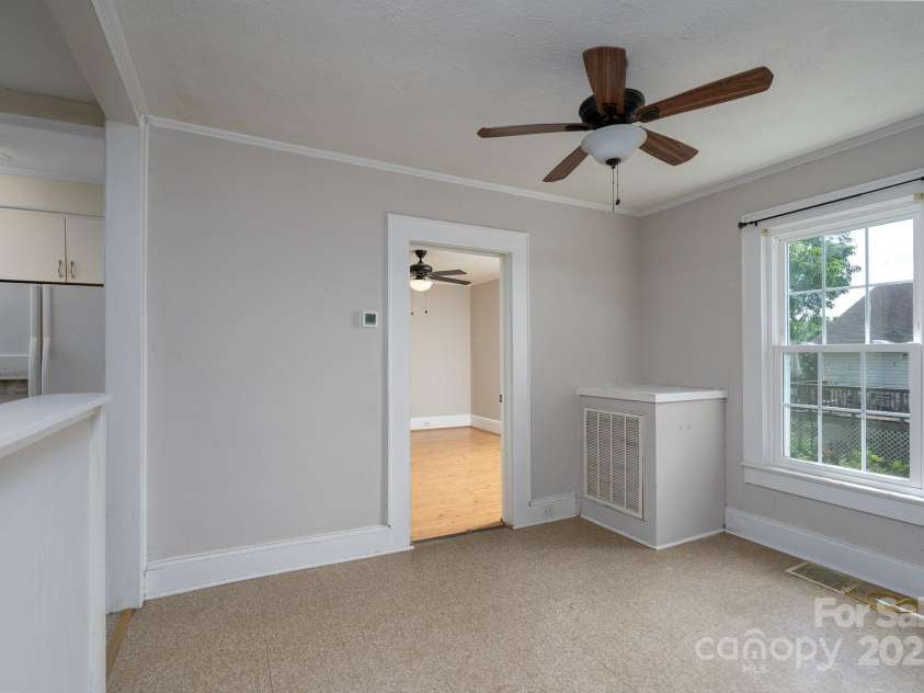 357 Main Street, Mount Pleasant, NC 28124.  MLS# CAR4271061, YatesRealty ID 29231. Flex Space