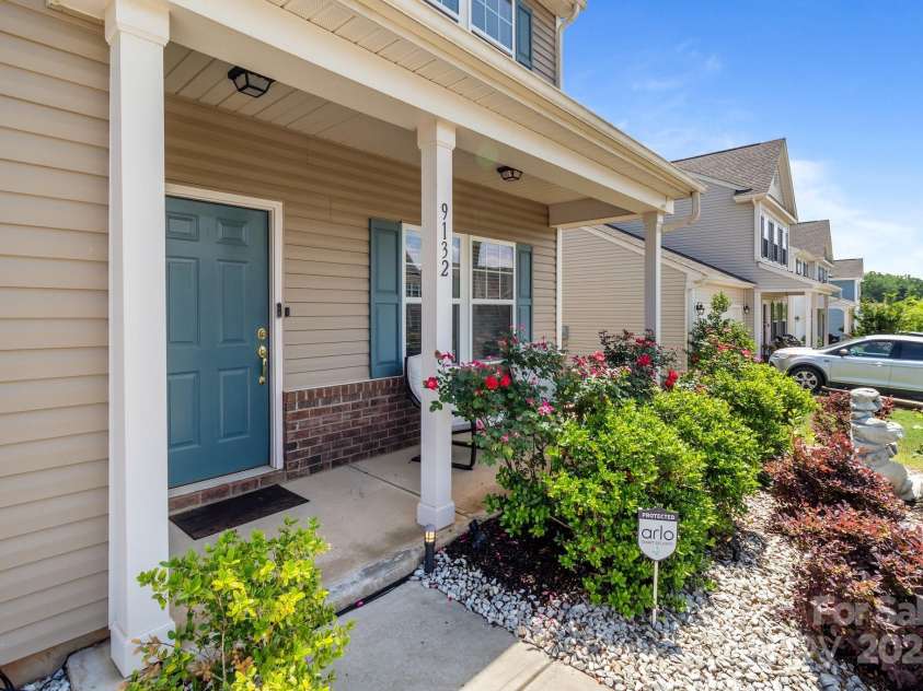 9132 Colwick Hill Lane, Charlotte, NC 28215.  MLS# CAR4258944, YatesRealty ID 29233. 