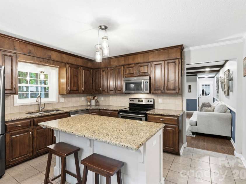 4579 Deer Run, Rock Hill, SC 29732.  MLS# CAR4391844, YatesRealty ID 29234. 