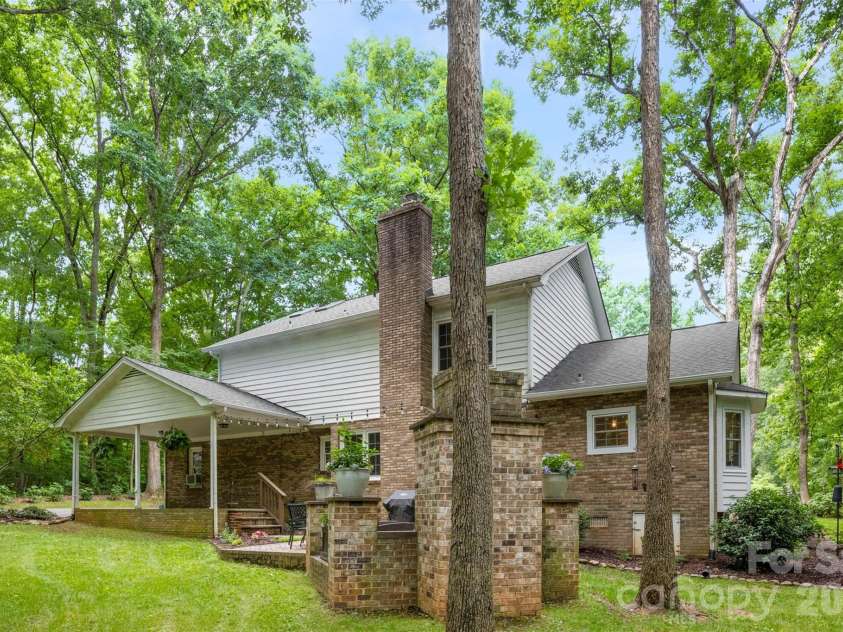 4579 Deer Run, Rock Hill, SC 29732.  MLS# CAR4391844, YatesRealty ID 29234. 