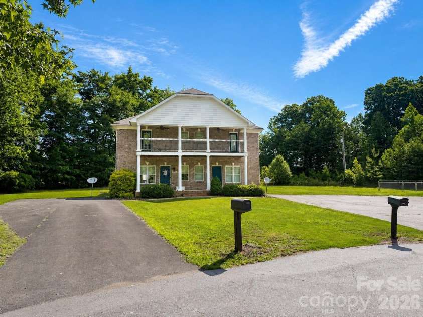 8017 Secluded Lane, Denver, NC 28037.  MLS# CAR4388285, YatesRealty ID 29235. Front
